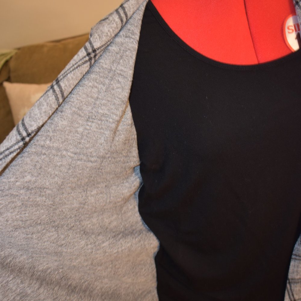 top - Picture 4 of 6